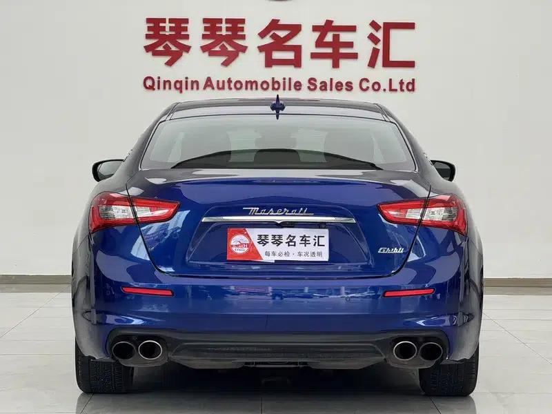 2017 Ghibli 3.0T Standard Edition — миниатюра 5
