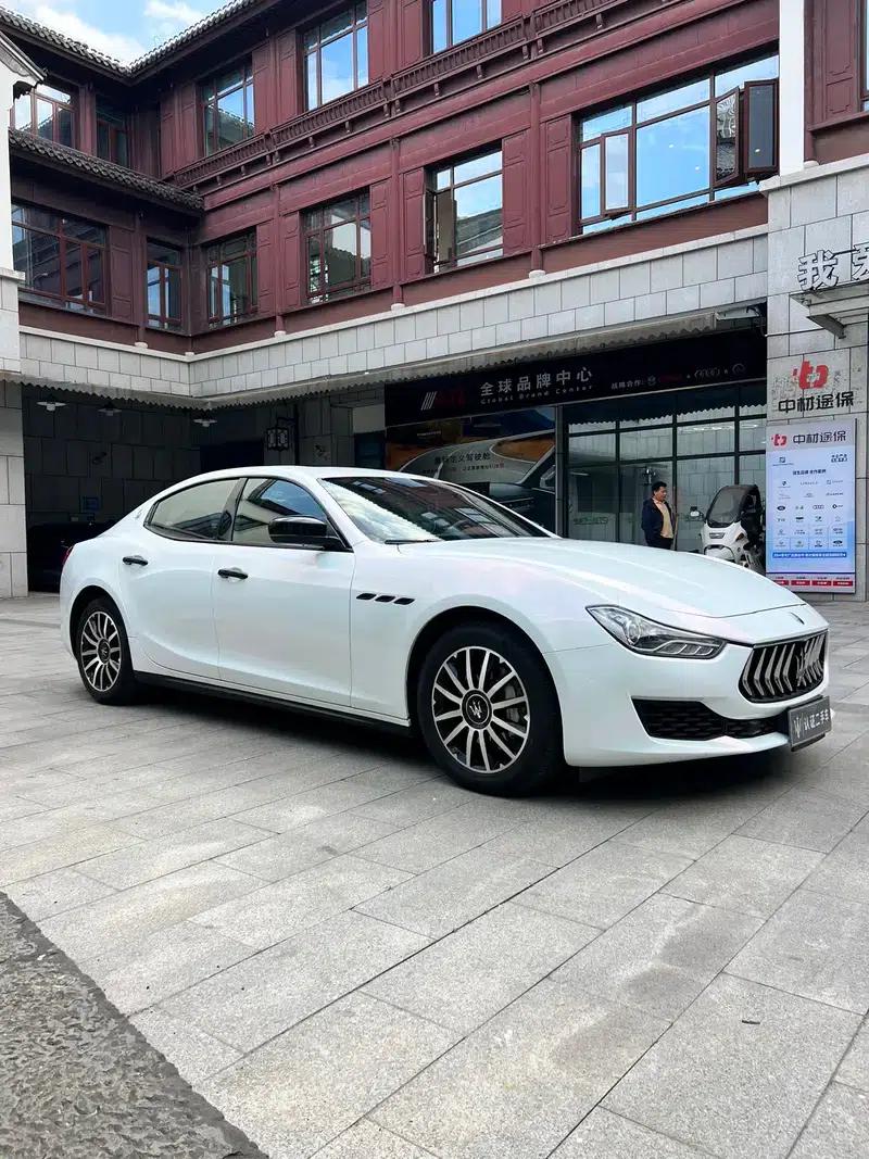 2018 Ghibli 3.0T 350Hp Sport Edition — миниатюра 3