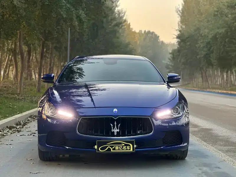 2017 Ghibli 3.0T Standard Edition — миниатюра 2