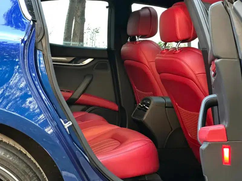 2017 Ghibli 3.0T Standard Edition — миниатюра 18
