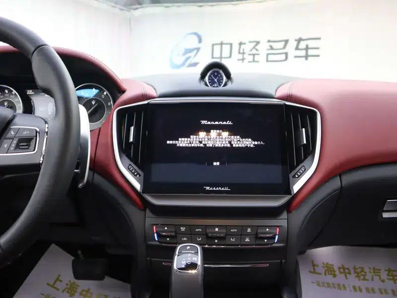 2023 Ghibli 2.0T GT — миниатюра 10
