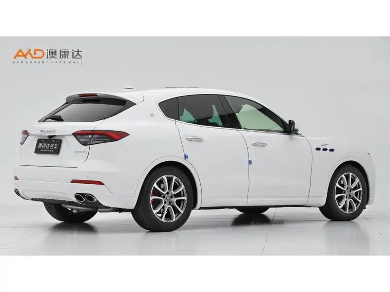 2022 Levante 2.0T GT Sport Edition — миниатюра 4