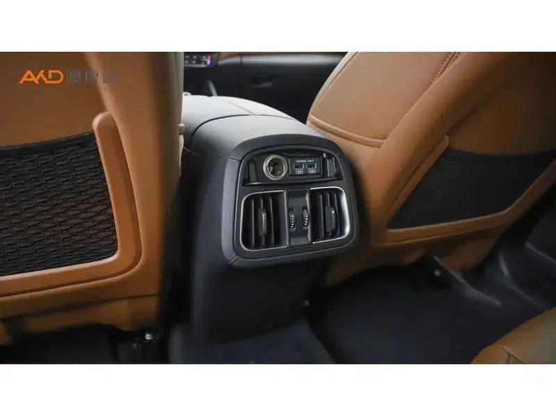 2022 Levante 2.0T GT Sport Edition — миниатюра 6