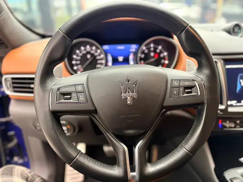 2020 Levante 3.0T Standard Edition — миниатюра 12