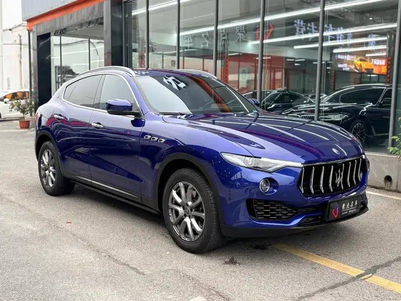 2020 Levante 3.0T Standard Edition — миниатюра 3