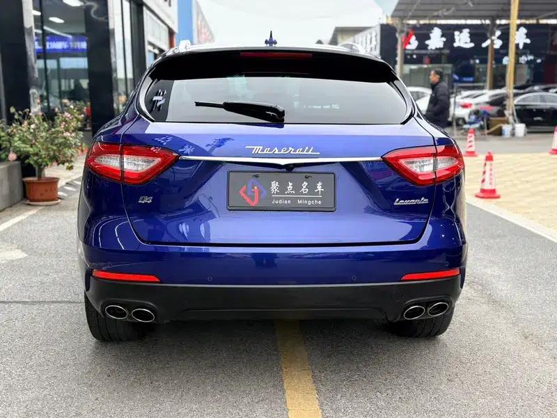 2020 Levante 3.0T Standard Edition — миниатюра 5