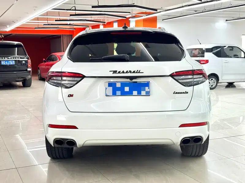 2016 Levante 3.0T — миниатюра 3