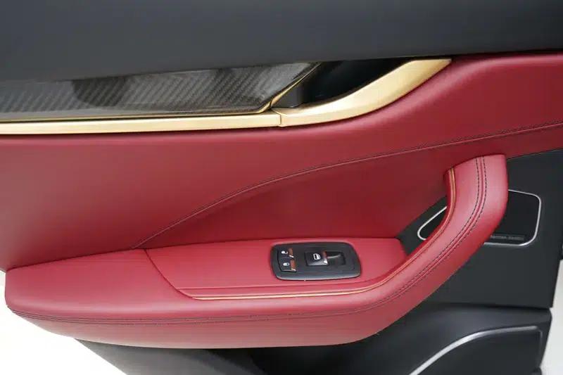2016 Levante 3.0T — миниатюра 17