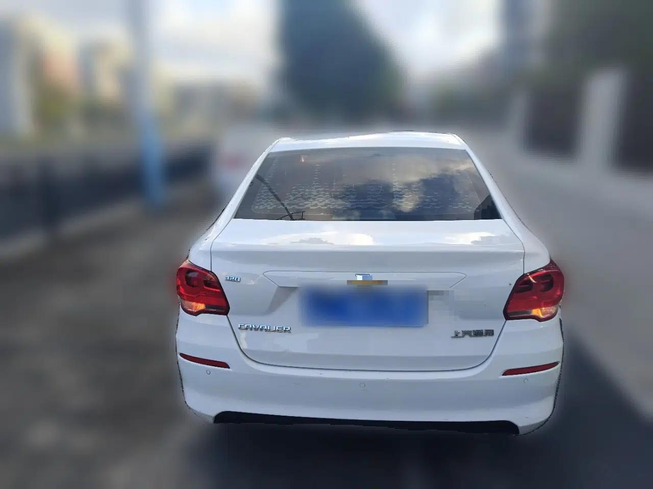 Chevrolet Cavalier 2019 320 Automatic Enjoyment Edition — миниатюра 5