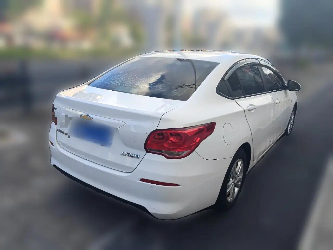 Chevrolet Cavalier 2019 320 Automatic Enjoyment Edition — миниатюра 6