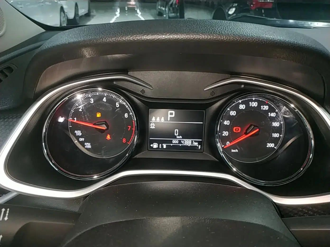 Chevrolet Cavalier 2020 325T Automatic Enjoyment Edition — миниатюра 14