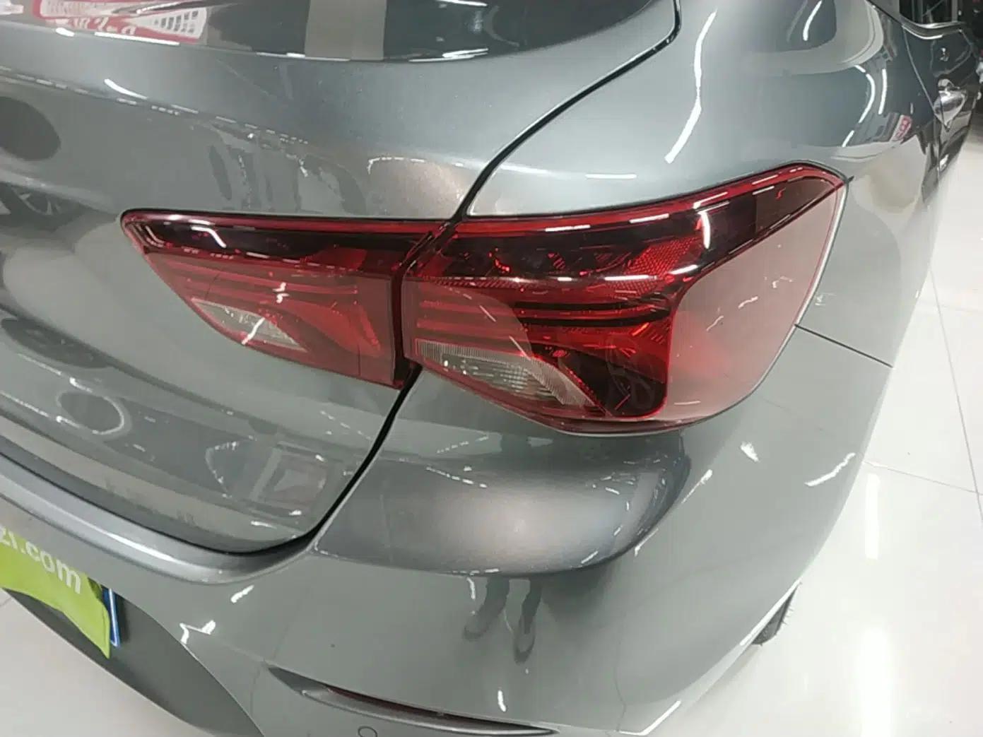 Chevrolet Cavalier 2020 325T Automatic Enjoyment Edition — миниатюра 9