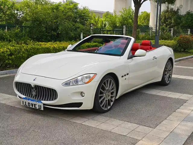 2012 GranCabrio 4.7L Sport