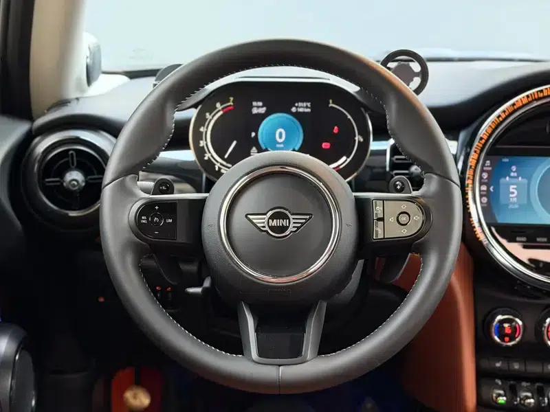 MINI 2022 2.0T COOPER S Classic — миниатюра 18