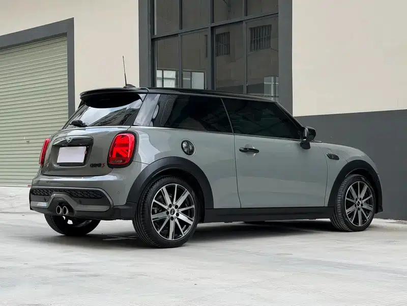 MINI 2022 2.0T COOPER S Classic — миниатюра 6