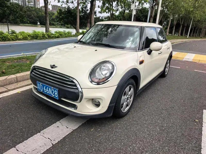 2016 MINI 1.2T ONE 5-Door — миниатюра 1