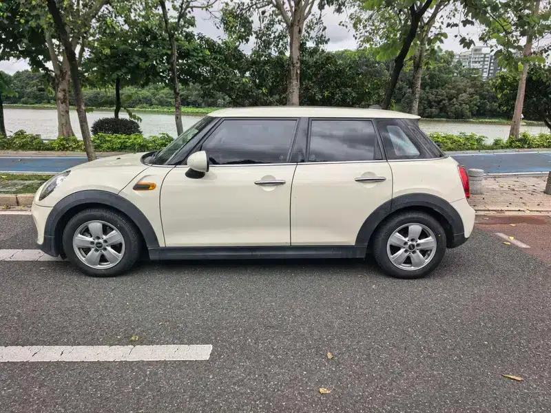 2016 MINI 1.2T ONE 5-Door — миниатюра 3