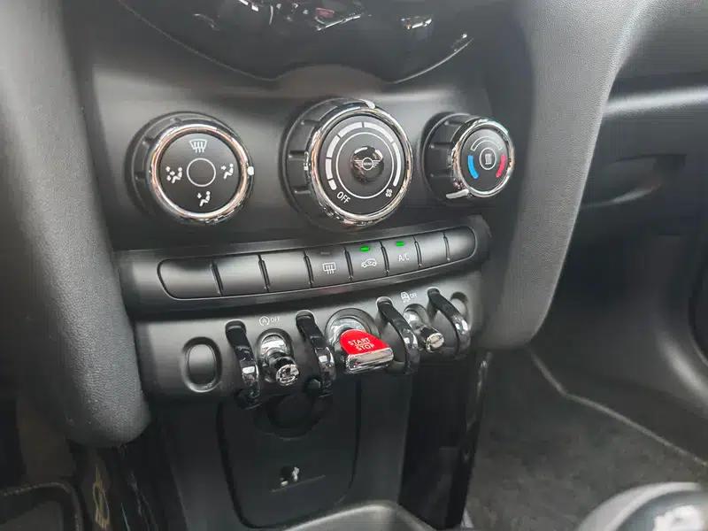 2018 MINI 1.5T ONE PLUS 5-Door — миниатюра 9