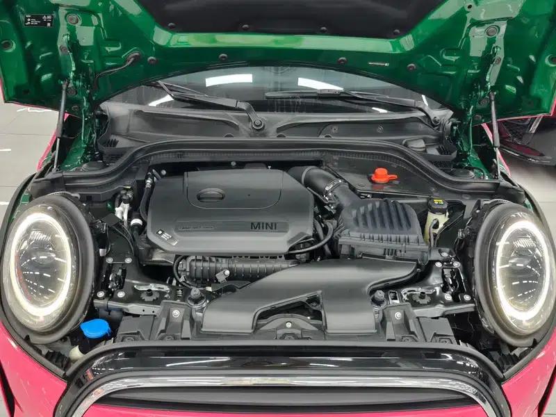 MINI 2022 1.5T COOPER Classic — миниатюра 8