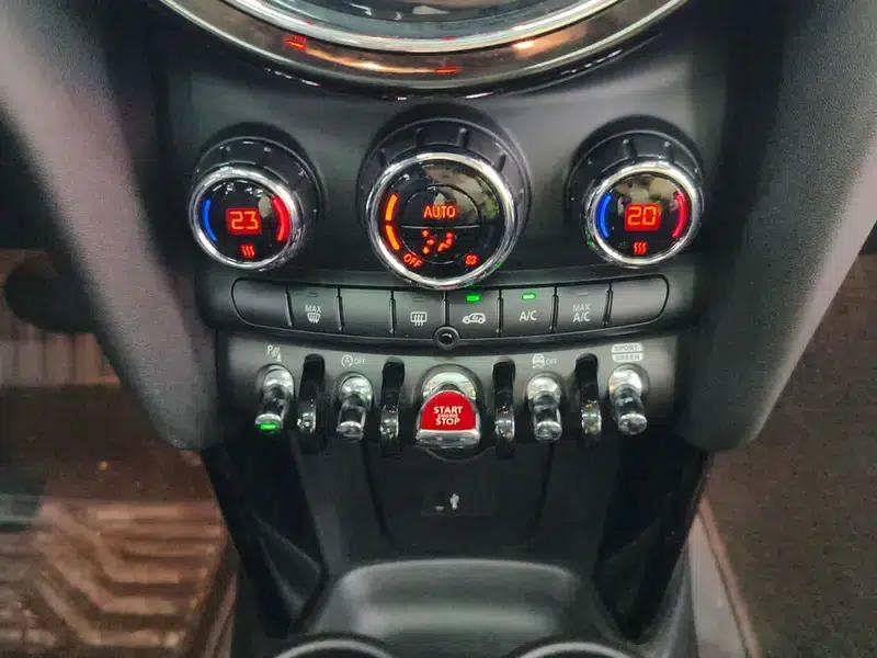 MINI 2022 1.5T COOPER Classic — миниатюра 10