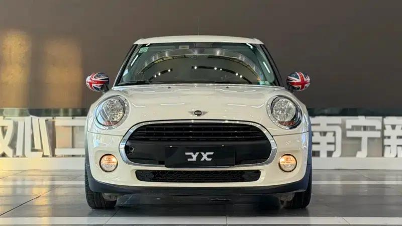 2018 MINI 1.5T ONE PLUS 5-Door — миниатюра 2