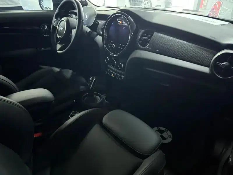 MINI 2023 Facelift 1.5T COOPER Artist 5-Door Edition — миниатюра 10