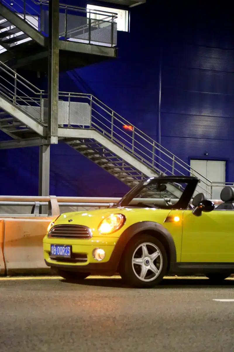 MINI 2009 1.6L COOPER CABRIO — миниатюра 7