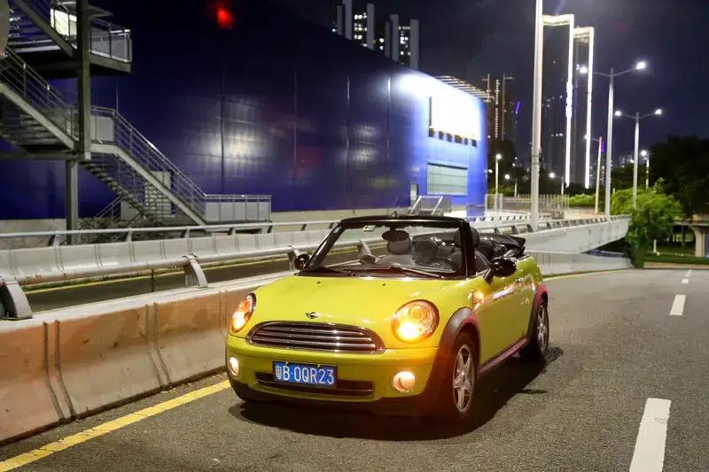 MINI 2009 1.6L COOPER CABRIO — миниатюра 9
