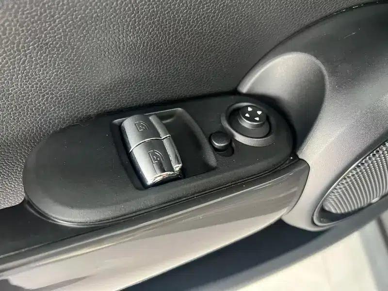 MINI 2022 1.5T ONE — миниатюра 18