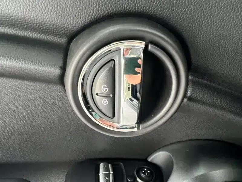MINI 2022 1.5T ONE — миниатюра 7