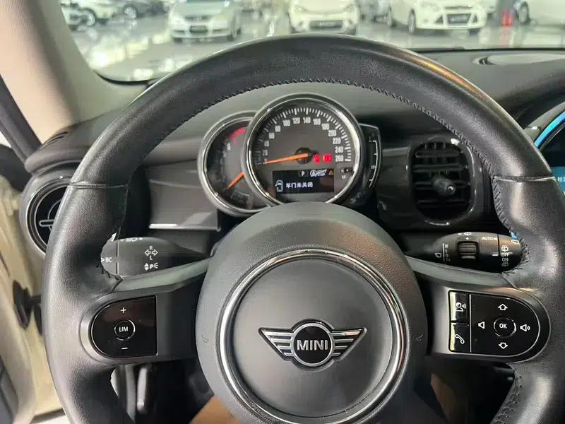 MINI 2022 1.5T ONE — миниатюра 10