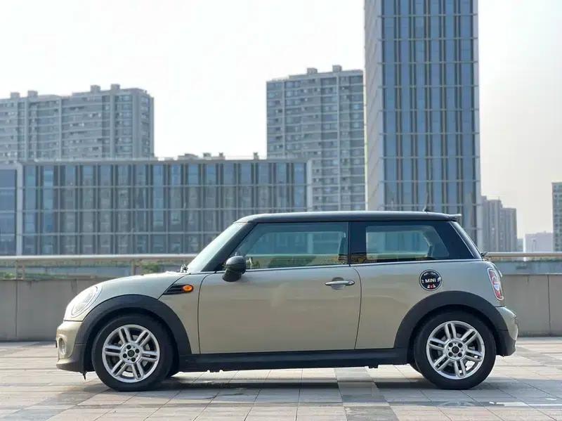 MINI 2011 1.6L COOPER Excitement — миниатюра 4