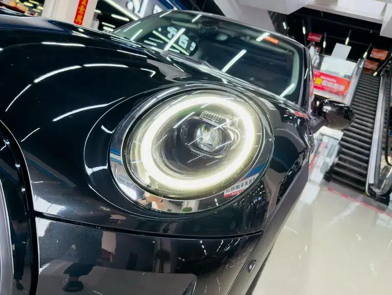 MINI 2023 Facelift 1.5T COOPER Artist — миниатюра 10