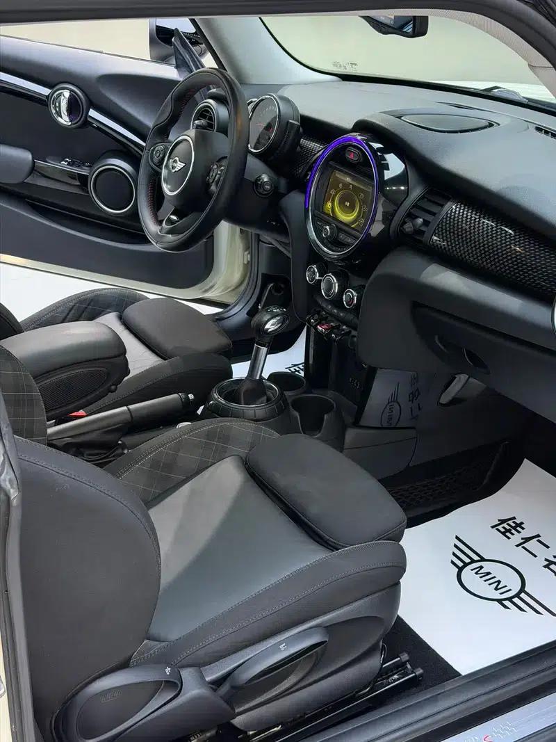 2014 MINI 2.0T COOPER S Fun — миниатюра 16