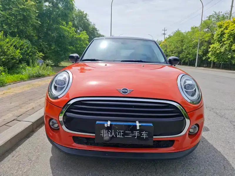 2021 MINI 1.5T COOPER Classic 5-Door — миниатюра 2