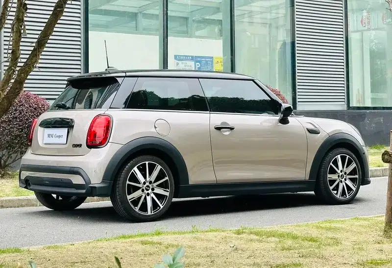 MINI 2022 1.5T COOPER Artist — миниатюра 6