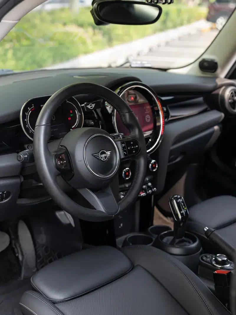 MINI 2022 Facelift 1.5T COOPER Artist — миниатюра 16