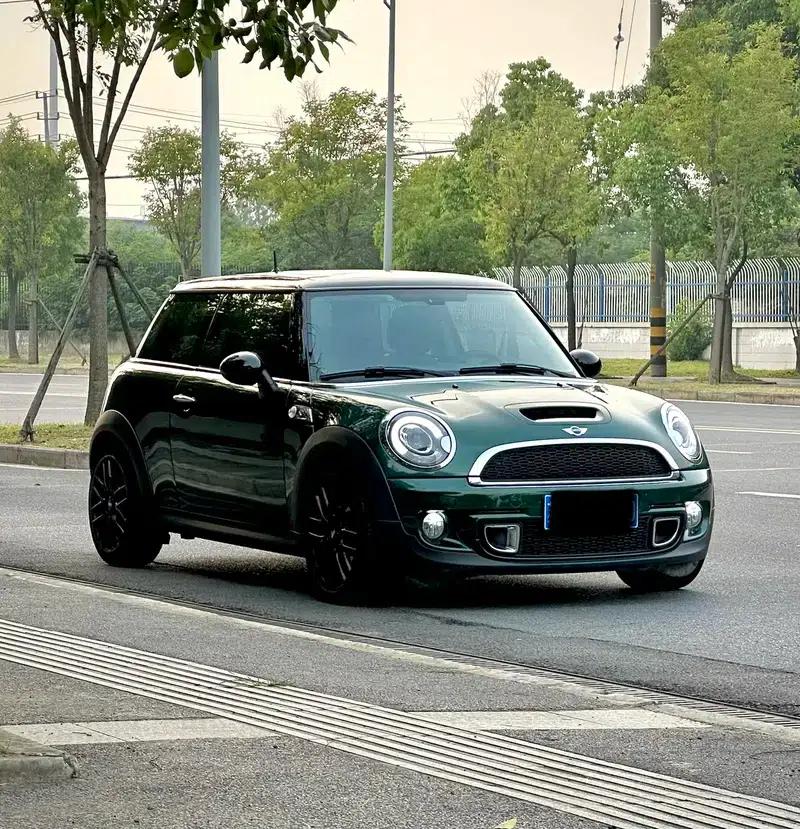 2012 MINI 1.6T COOPER S Bayswater — миниатюра 3