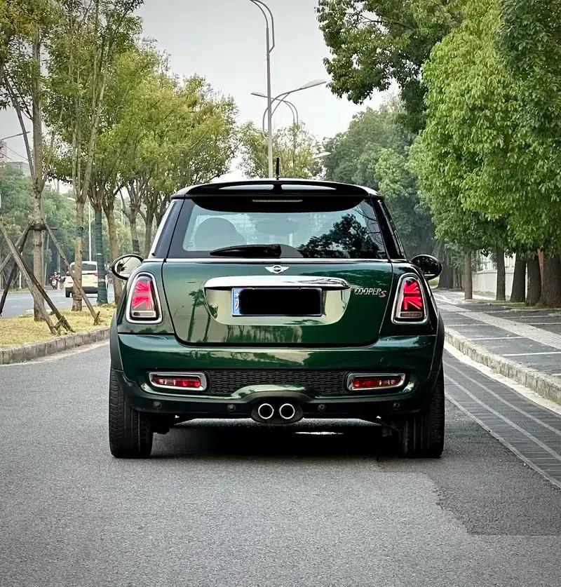 2012 MINI 1.6T COOPER S Bayswater — миниатюра 5