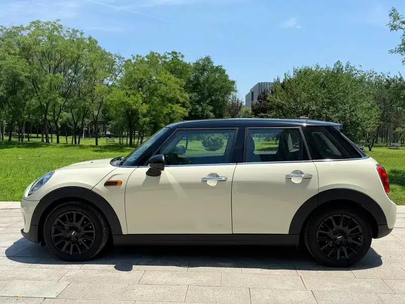 2015 MINI 1.5T COOPER Fun 5-Door — миниатюра 4