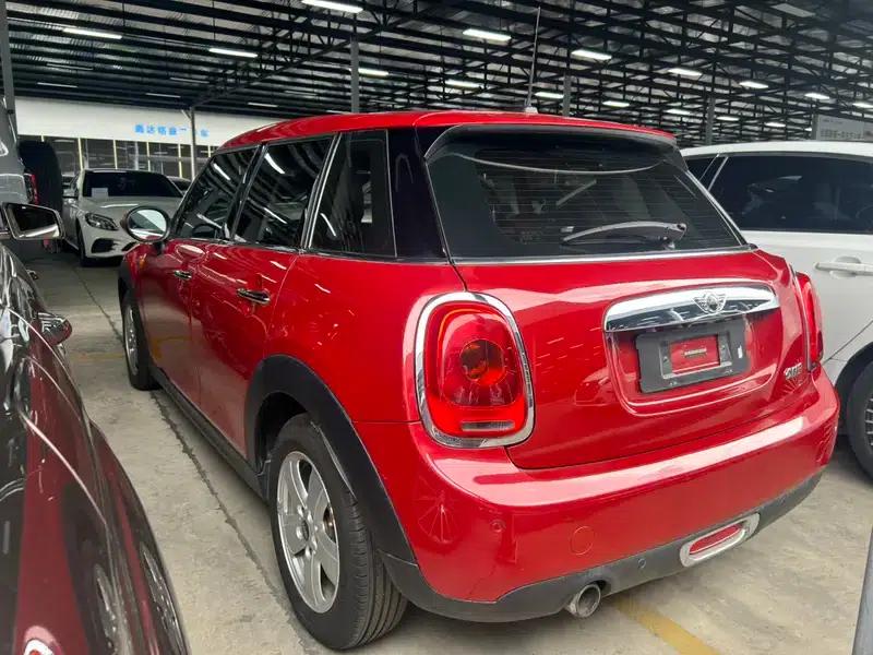 2015 MINI 1.2T ONE 5-Door — миниатюра 4