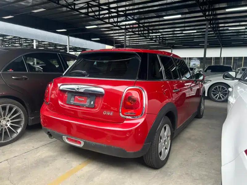2015 MINI 1.2T ONE 5-Door — миниатюра 6