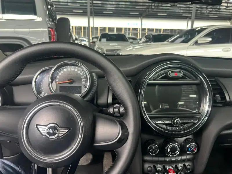 2015 MINI 1.2T ONE 5-Door — миниатюра 9