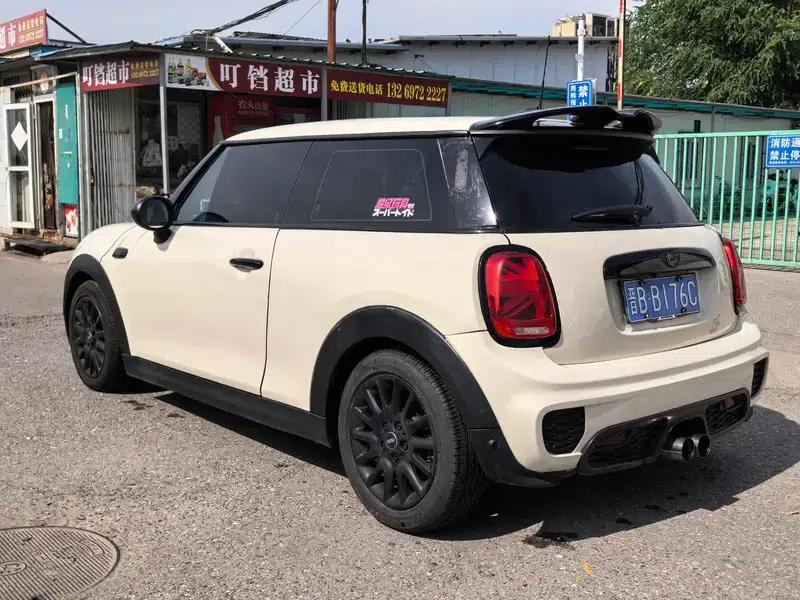 MINI 2016 1.2T ONE Pioneer — миниатюра 4