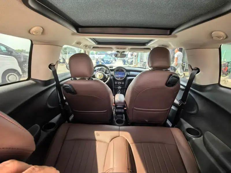 MINI 2016 1.2T ONE Pioneer — миниатюра 7