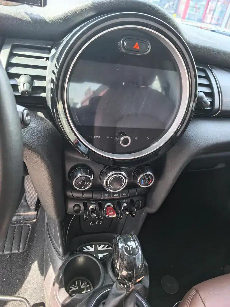MINI 2016 1.2T ONE Pioneer — миниатюра 9