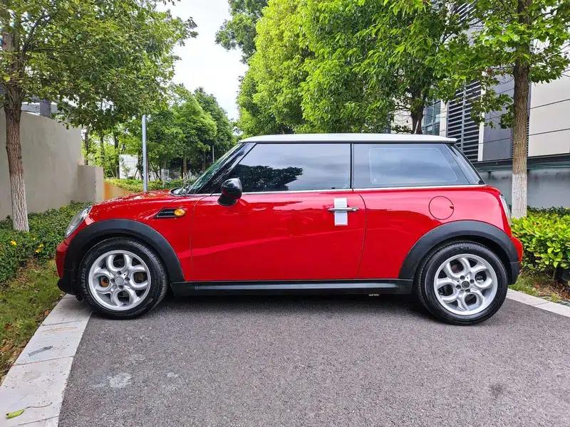 MINI 2012 1.6L COOPER Baker Street — миниатюра 4