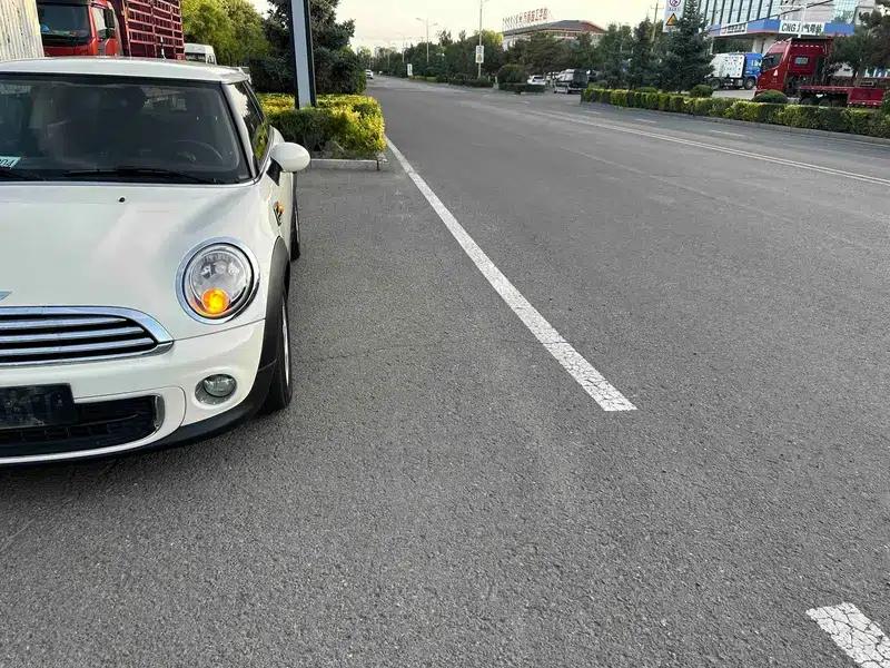 MINI 2013 1.6L ONE Limited Edition - First Model — миниатюра 13