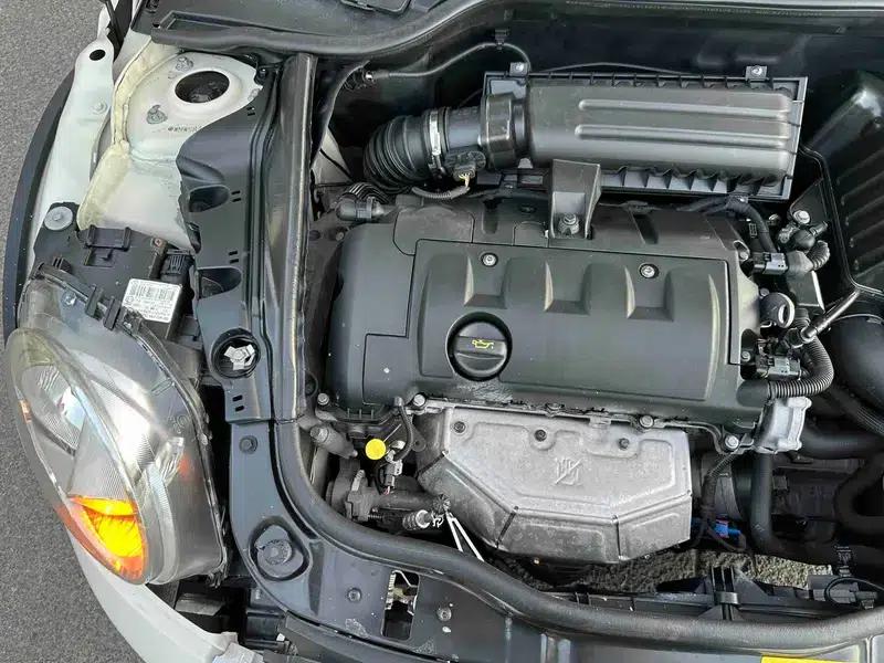 MINI 2013 1.6L ONE Limited Edition - First Model — миниатюра 15