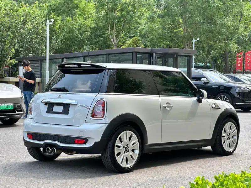 MINI 2010 1.6T COOPER S 50 Camden — миниатюра 5